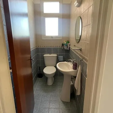 Beautiful 2 Bedroom * Kissonerga
