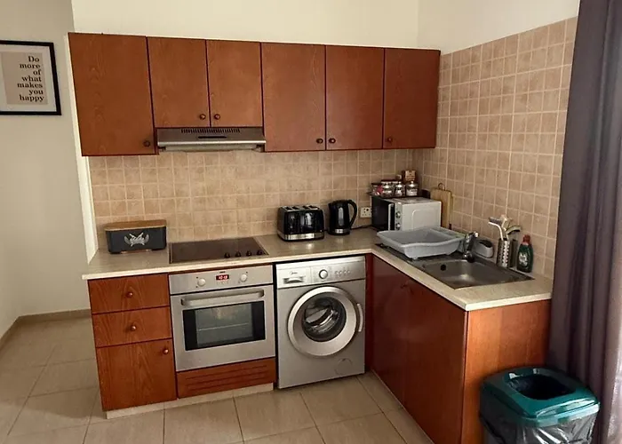 Beautiful 2 Bedroom * קיסונרגה